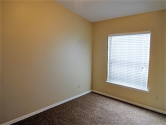 4th image of 9051 Rockpond Meadows Dr