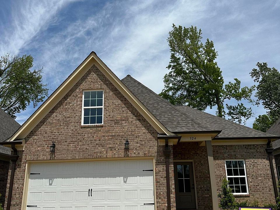 1st image of 324 Flower Garden Dr