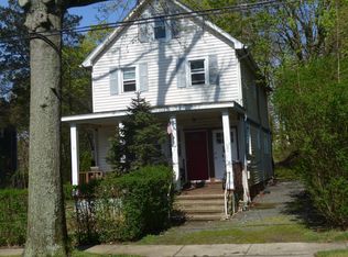 69 Jackson St, Freehold, NJ 07728