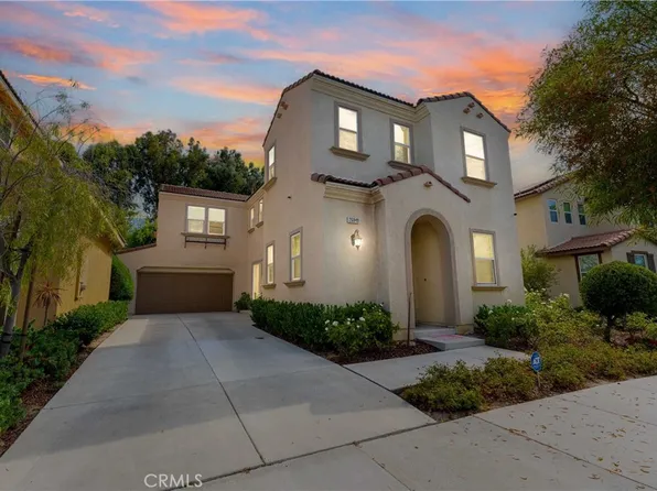 26849 Trestles Dr, Santa Clarita, CA 91351