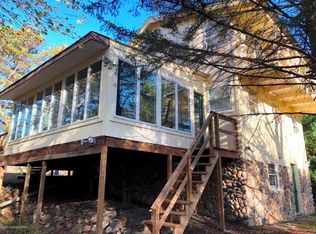 107 Crystal Dr, Long Pond, PA