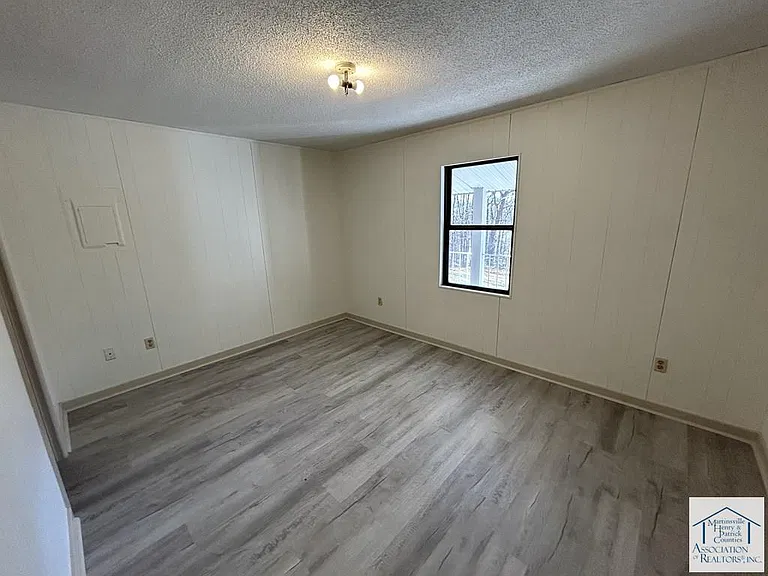 79 Ridgemont Cir — Photo 4