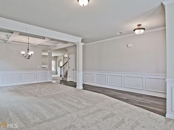 4th image of 261 Janney Cir