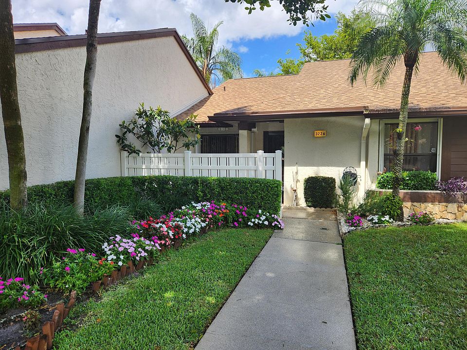1st image of 3226 S Carambola Cir S