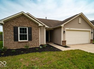 2751 Winding Creek Ln, Greenfield, IN 46140