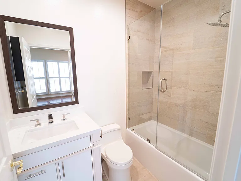 12011 Goshen Ave #202 — Photo 22