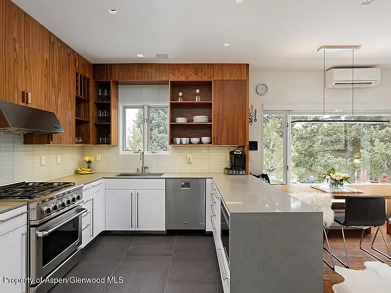 623 S Monarch St #C — Photo 5