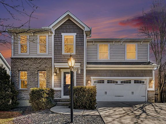 4th image of 329 Stone Ridge Blvd