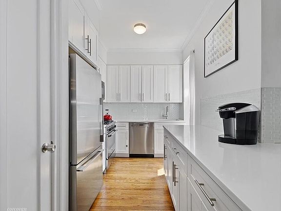 2nd image of 2451 38th St #C11