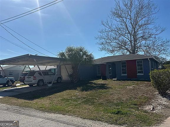 3rd image of 13913 Muriel Ave