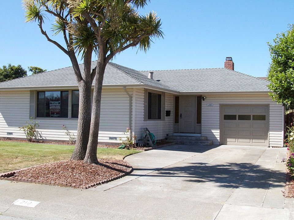 1st image of 219 Alta Loma Dr