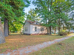 520 7th St, Baldwin, MI 49304