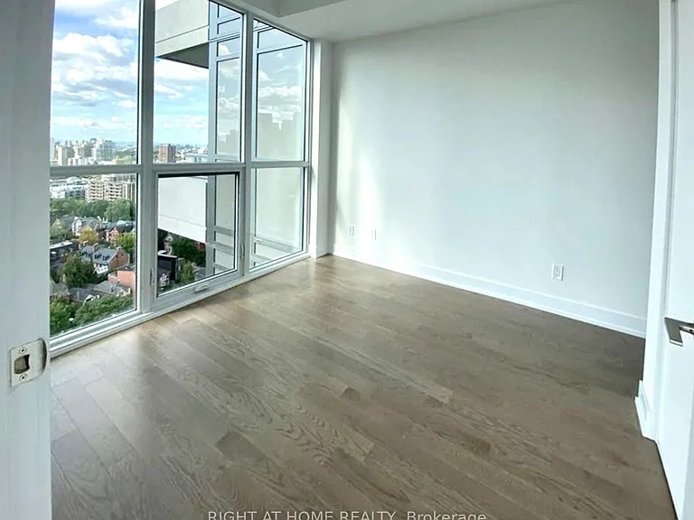 181 Bedford Rd #1007 — Photo 5
