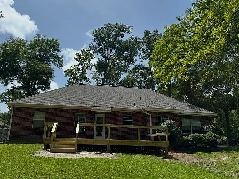 714 Hidden Oaks Dr — Photo 17
