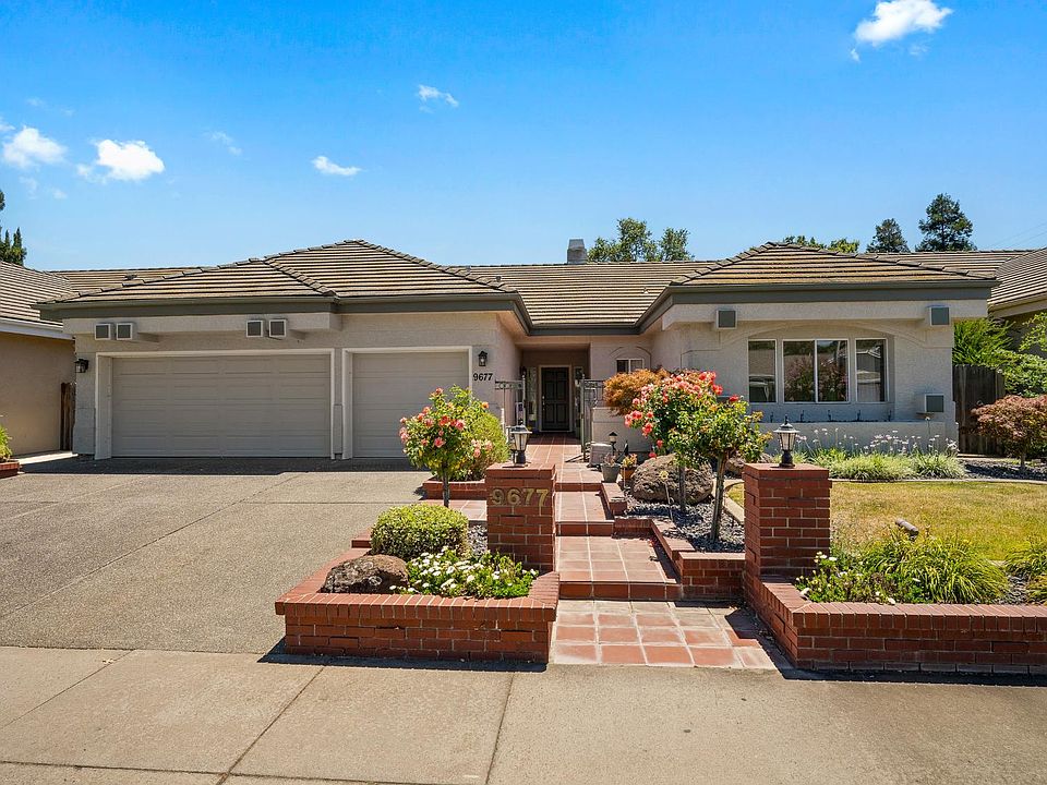 1st image of 9677 Soaring Oaks Dr