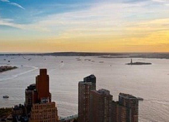 4th image of 123 Washington St #27THFLOOR