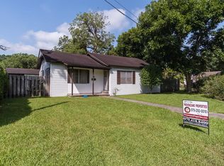 211 N Holly St, Sweeny, TX 77480