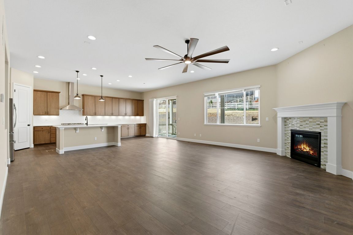 next background image