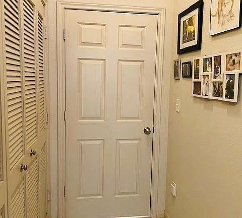 4th image of 1441 E East St #314