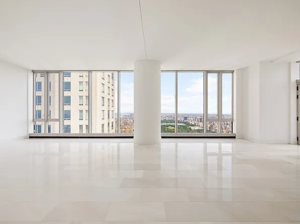 217 W 57th St #77EW, New York, NY 10019