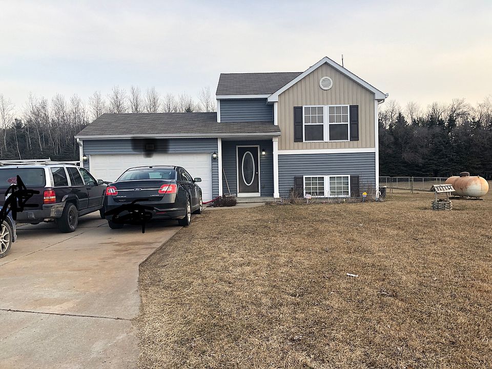 1st image of 7571 Mountain Pine Dr NE