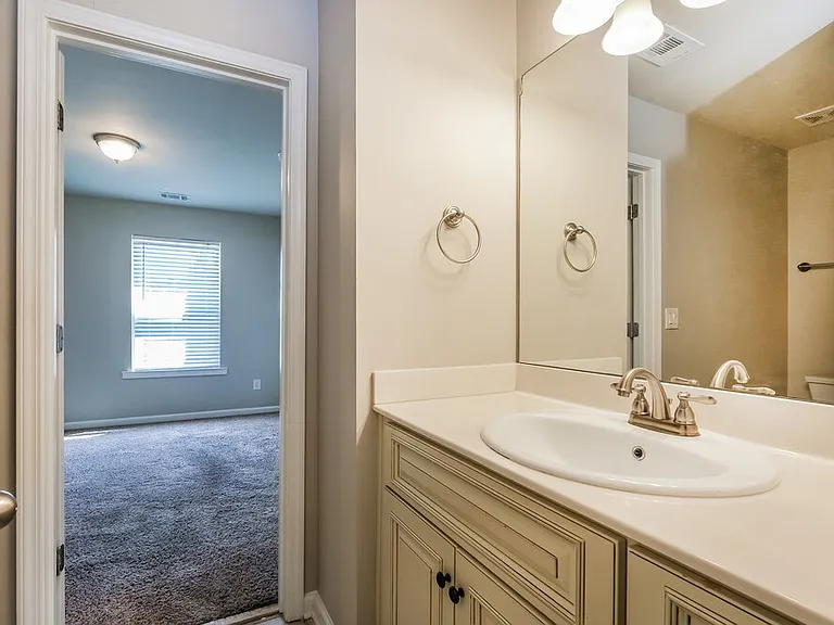 62 Prescott Dr — Photo 16