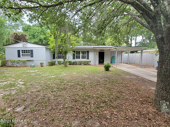 3rd image of 5565 Windermere Dr