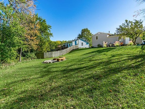 2nd image of 706 Cherryhurst Dr