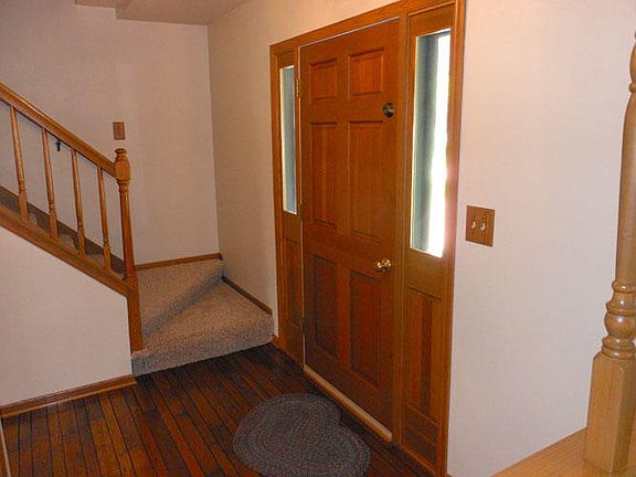 4th image of 11213 Francis Ct W