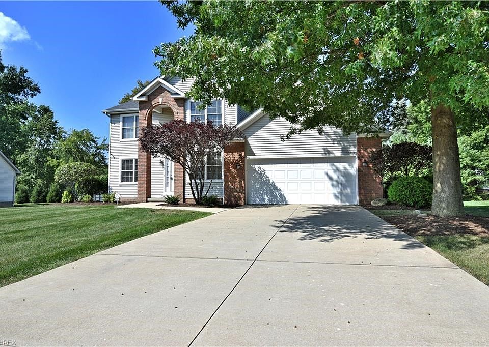 1st image of 116 Eastwind Dr