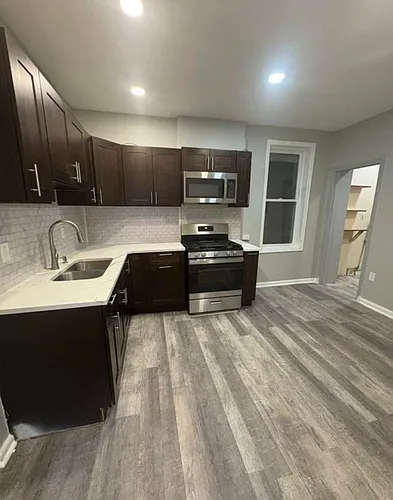 367 Morris Ave Photo 1