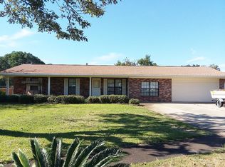 100 Walton Dr, Fort Walton Beach, FL 32548