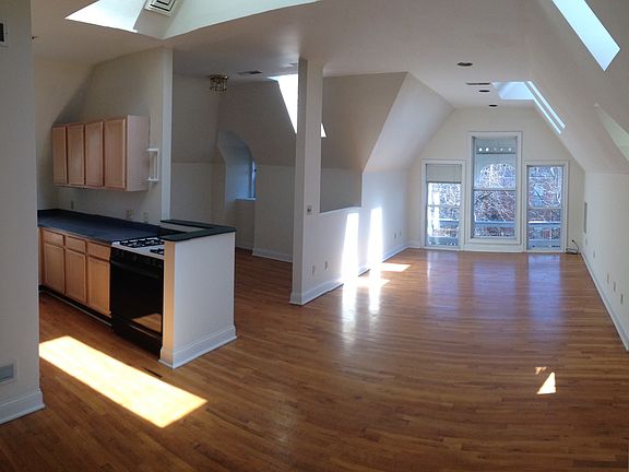 2nd image of 2149 Sinton Ave APT 4