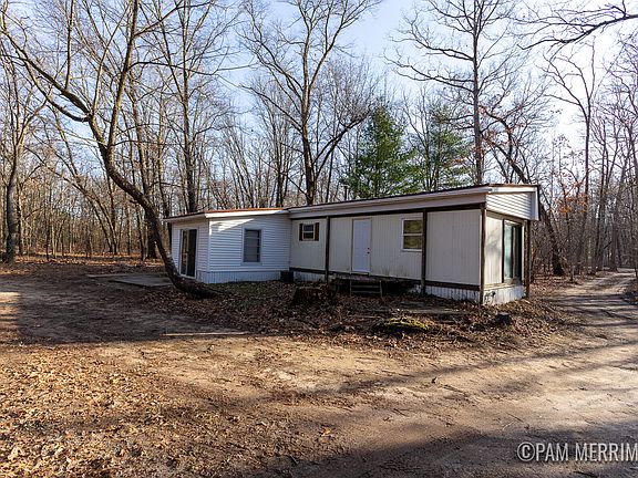 2nd image of 13871 Pine Island Dr