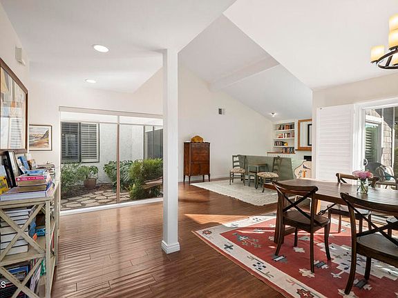 4th image of 2150 Wimbledon Cir