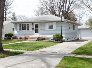 433 23rd St S, Fargo, ND 58103