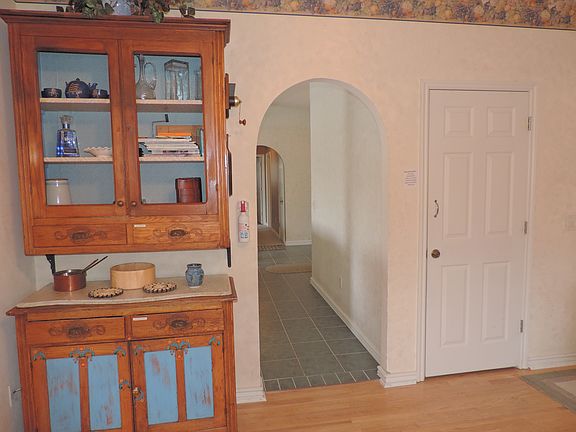 3rd image of 42 Strichen Dr