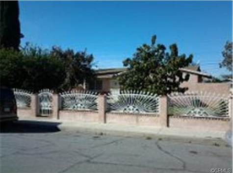 1st image of 11324 Norton Ave