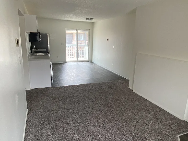 865 Hathaway Dr #A — Photo 12