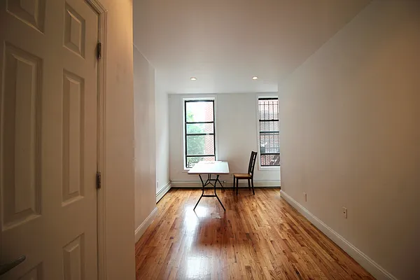 Rented by Hagstrom Management Inc | media 15