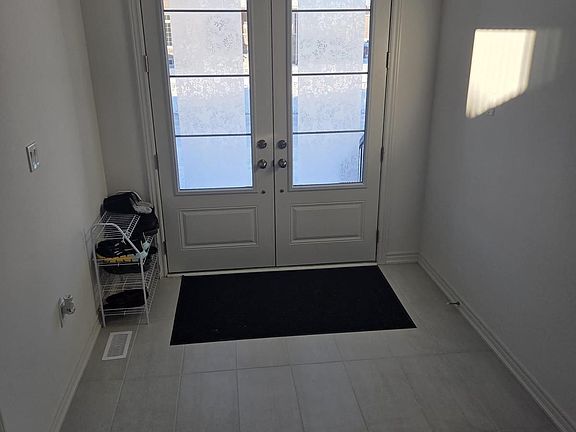 3rd image of 14 Mayapple St