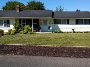 10608 Russell Rd SW, Lakewood, WA 98499