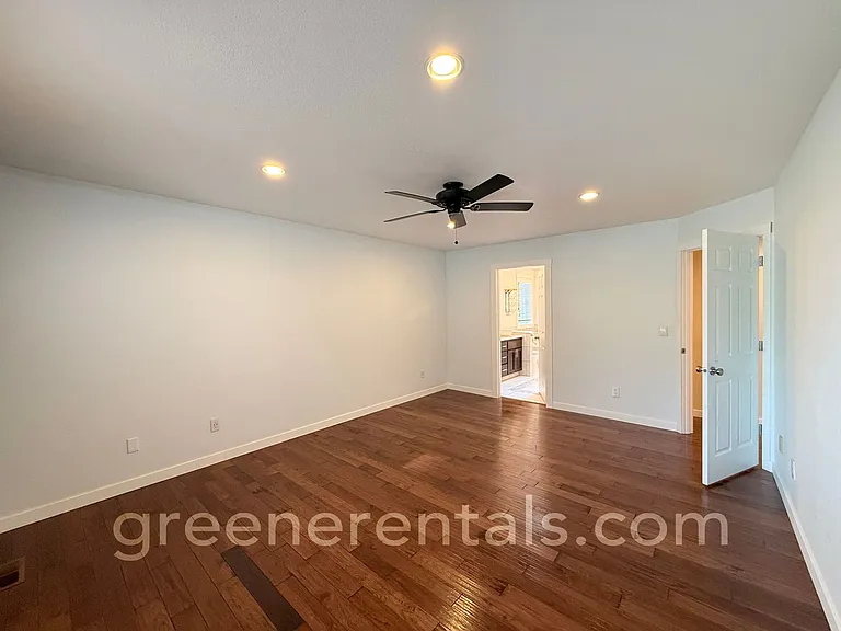 1206 Tabitha Ct NW — Photo 19