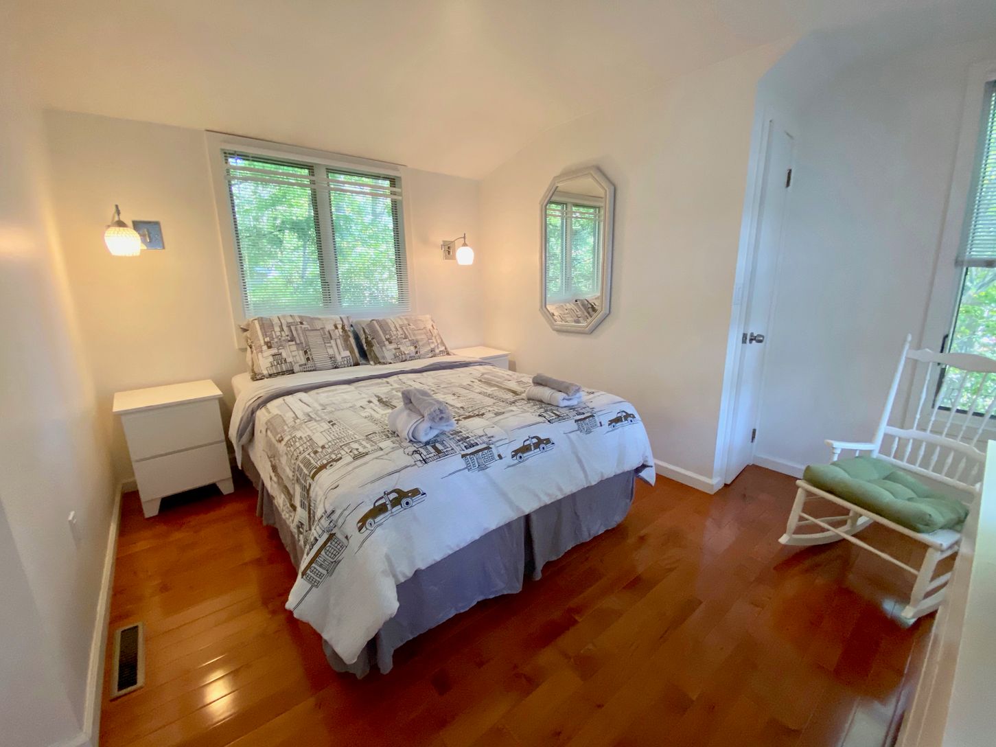  Bedroom Upper Level