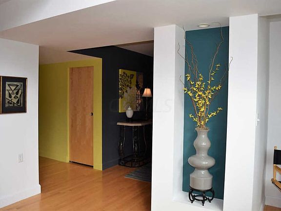 4th image of 106 N High St #807