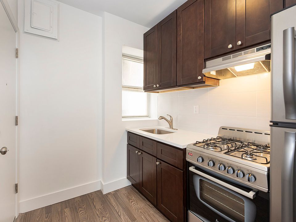 1st image of 61 Mott St #12