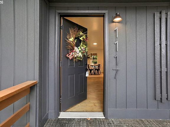 3rd image of 1117 SW Kalyca Way