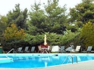 219 Rock St APT G3, Norwood, MA 02062