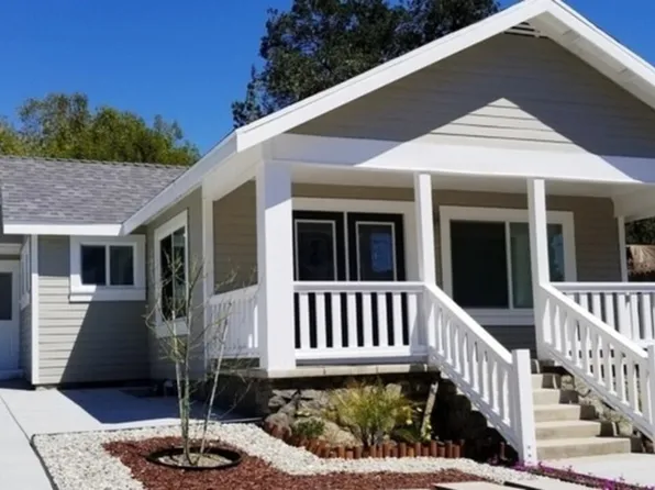 2623 Manhattan Ave, Montrose, CA 91020