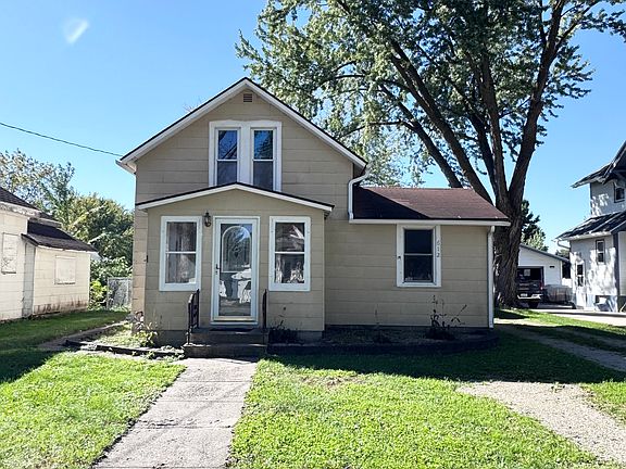 2nd image of 612 S Main St